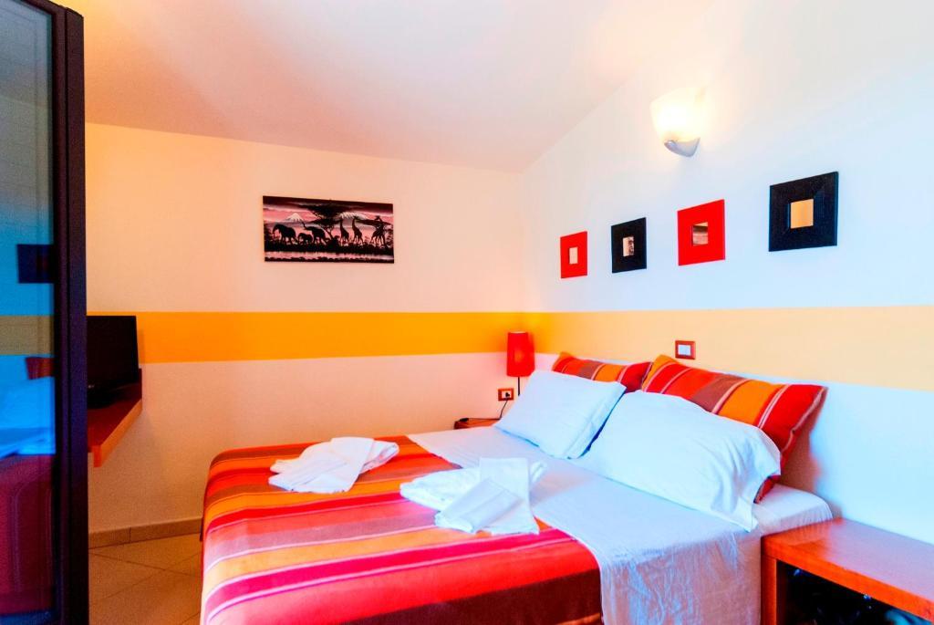 Villa Sunset B&B/Apartments Fontane Bianche Habitación foto